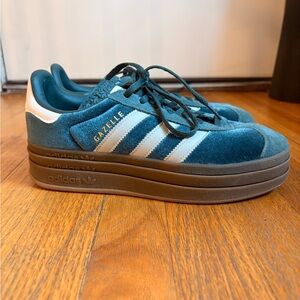 Adidas Gazelle Sneakers
